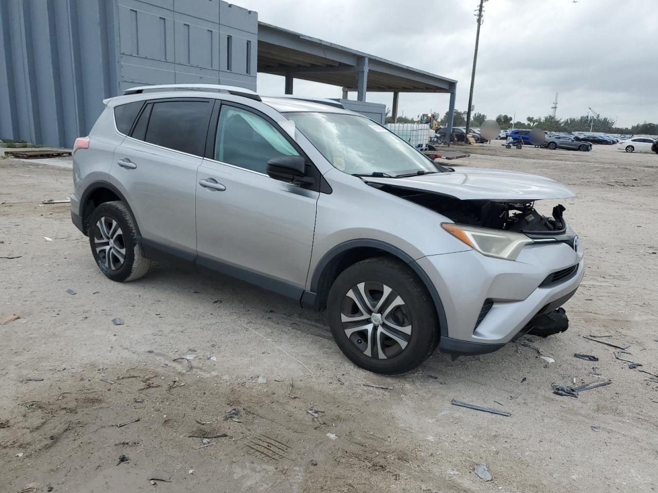 Lot #3030683111 2016 TOYOTA RAV4 LE