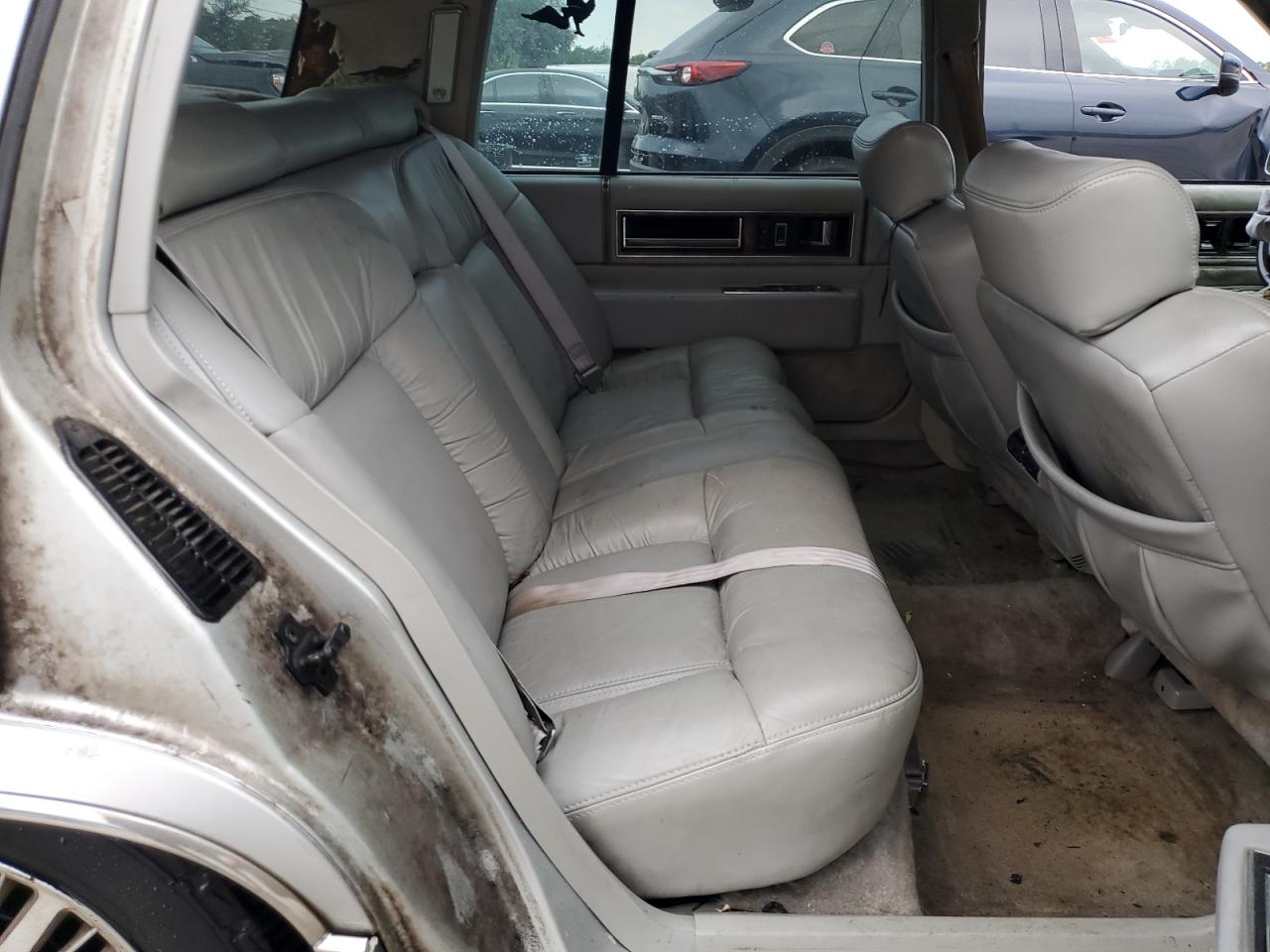 Lot #2979446698 1993 CADILLAC DEVILLE