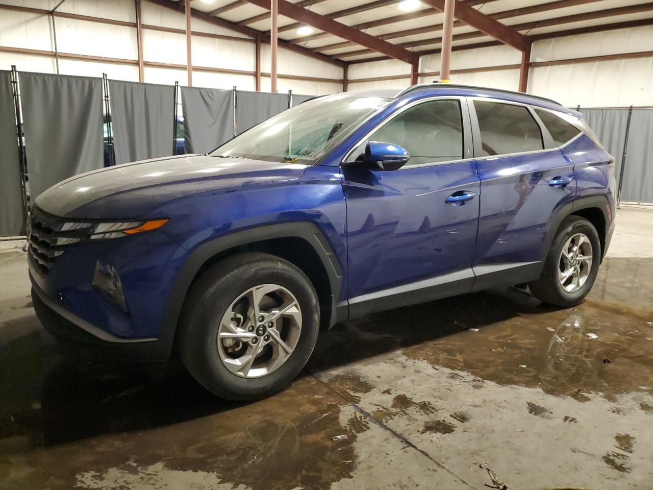  Salvage Hyundai TUCSON