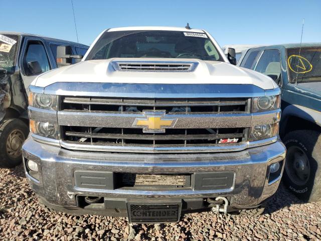 VIN 1GC1KVEY5JF238029 2018 CHEVROLET ALL MODELS no.5