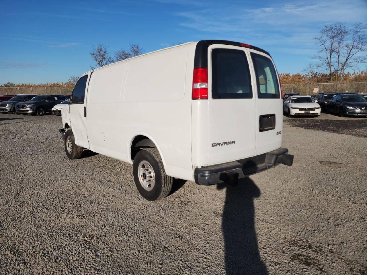 Lot #2993753163 2021 GMC SAVANA G25