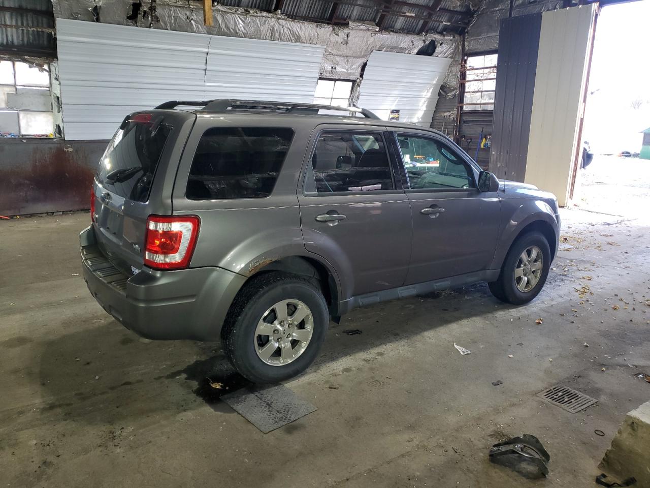 Lot #2952477391 2011 FORD ESCAPE LIM