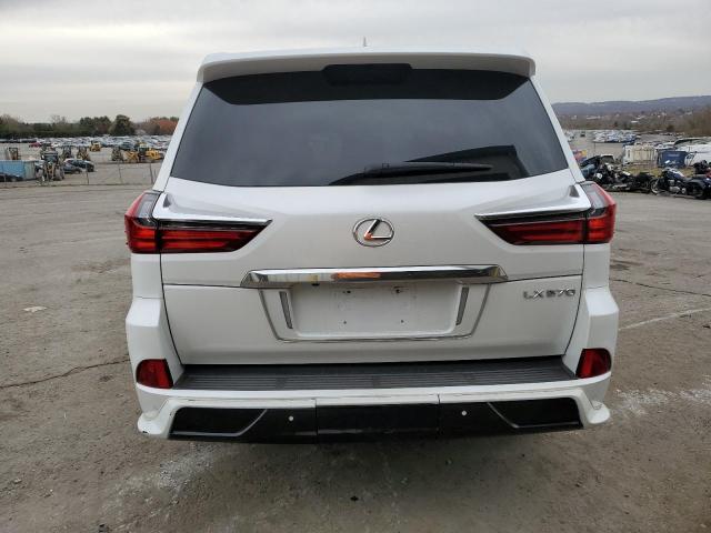2017 LEXUS LX 570 JTJHY7AX7H4247677