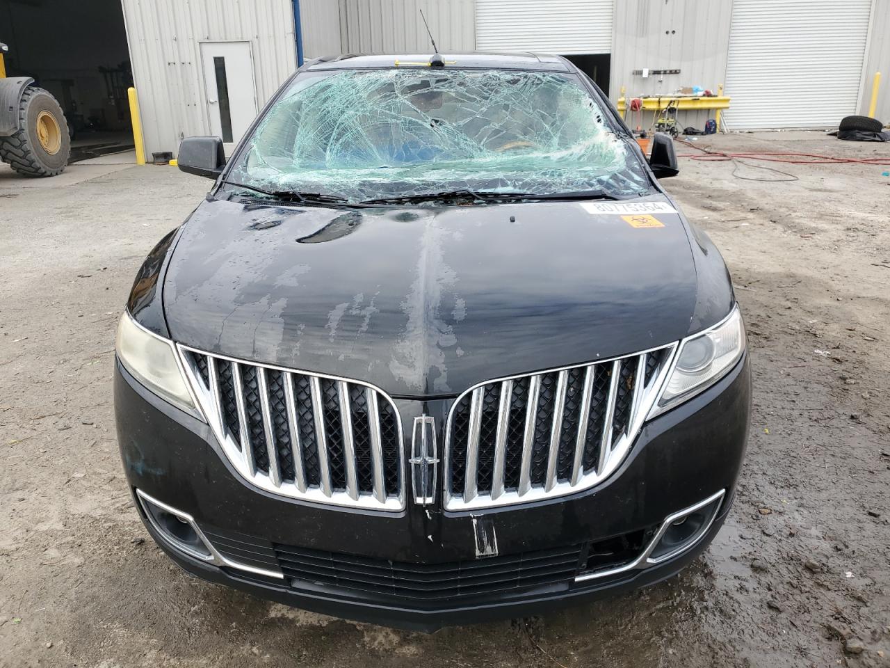 Lot #2994153401 2011 LINCOLN MKX