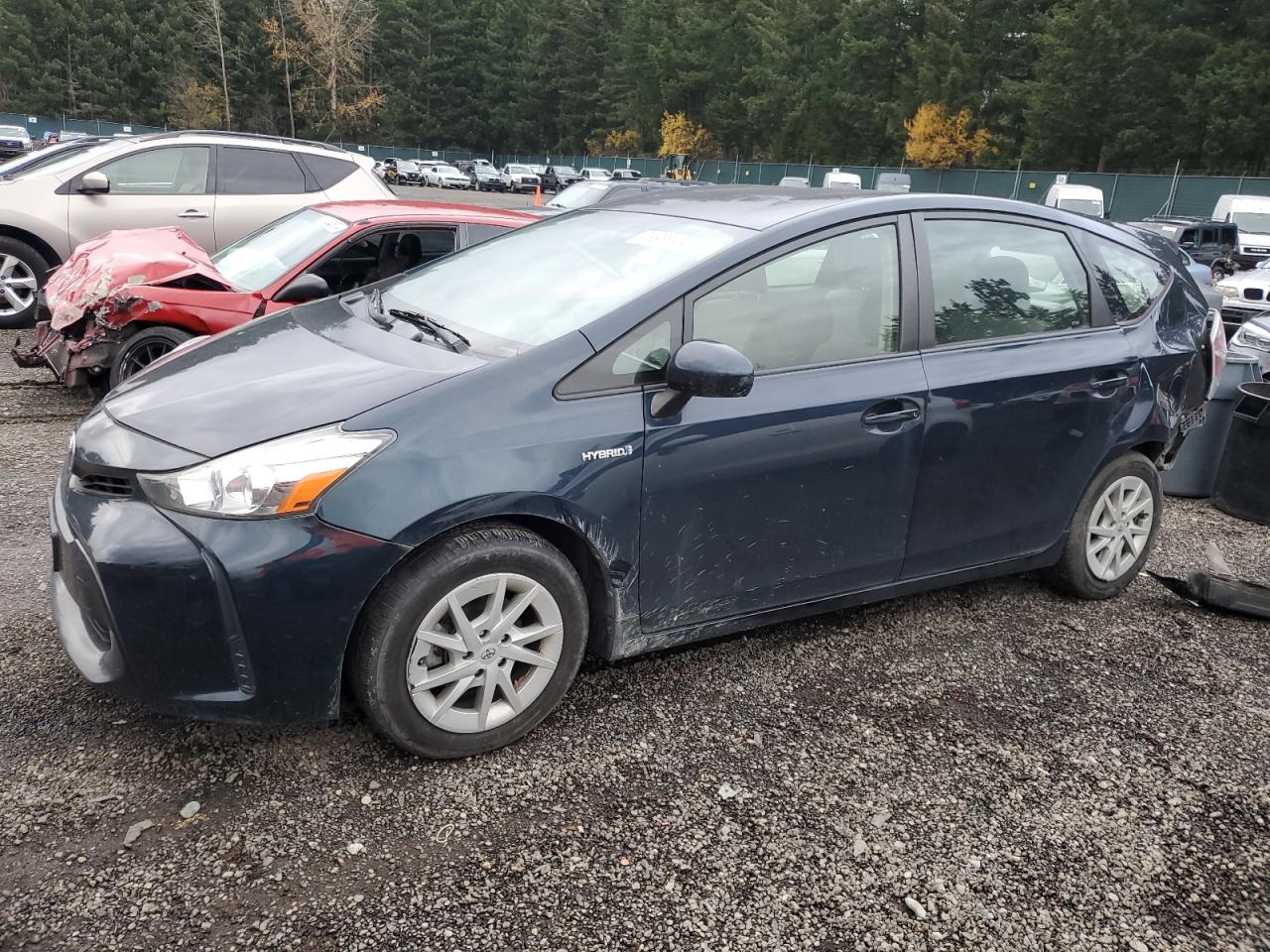 Lot #3034321086 2017 TOYOTA PRIUS V