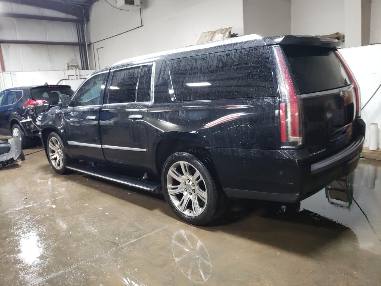 Lot #3023384237 2017 CADILLAC ESCALADE E