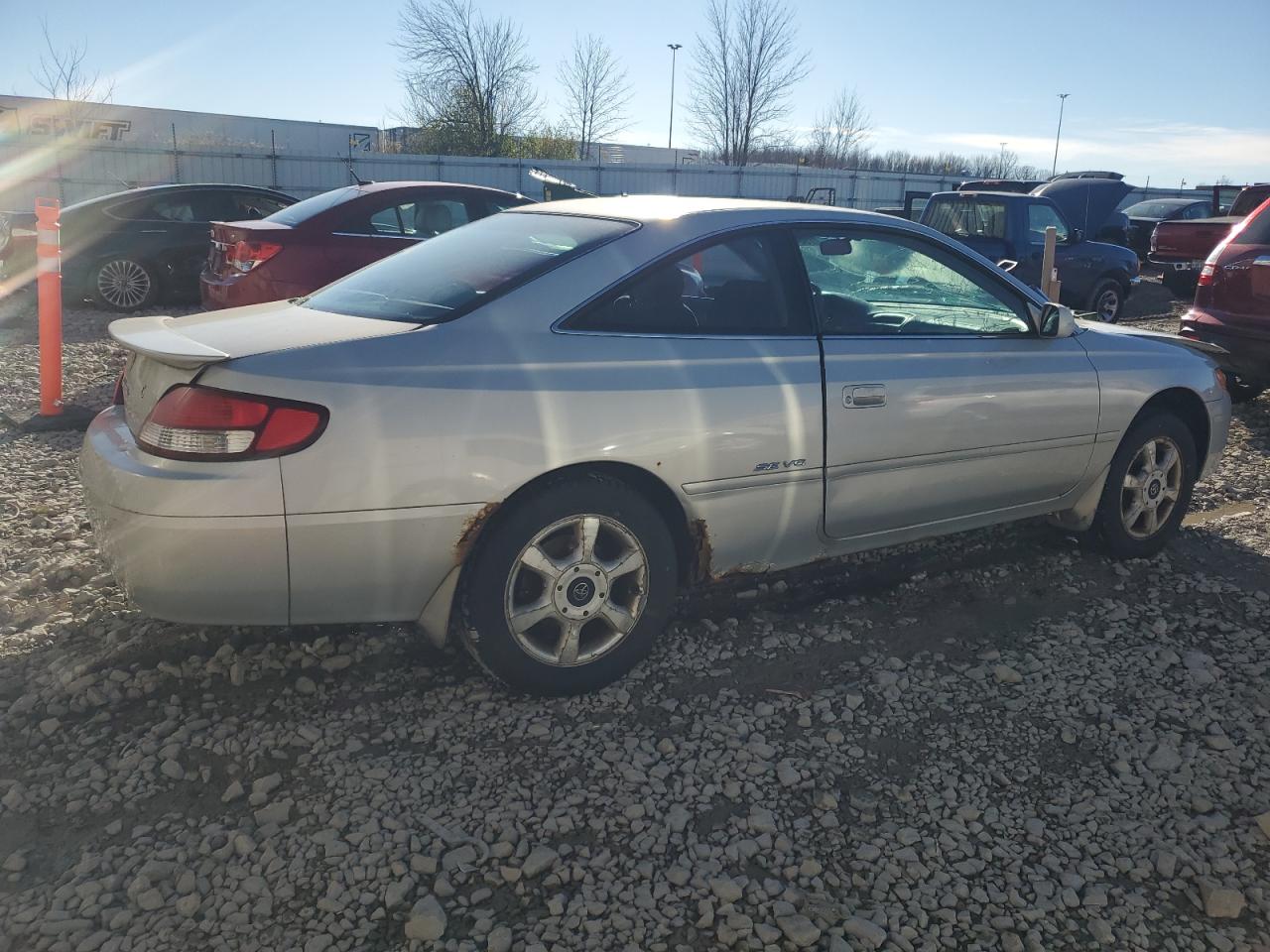 Lot #3029707101 2001 TOYOTA CAMRY SOLA