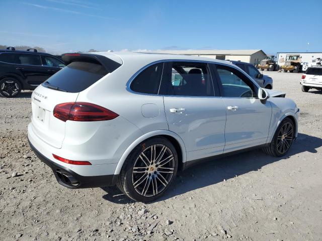 VIN WP1AC2A23FLA82531 2015 PORSCHE CAYENNE no.3