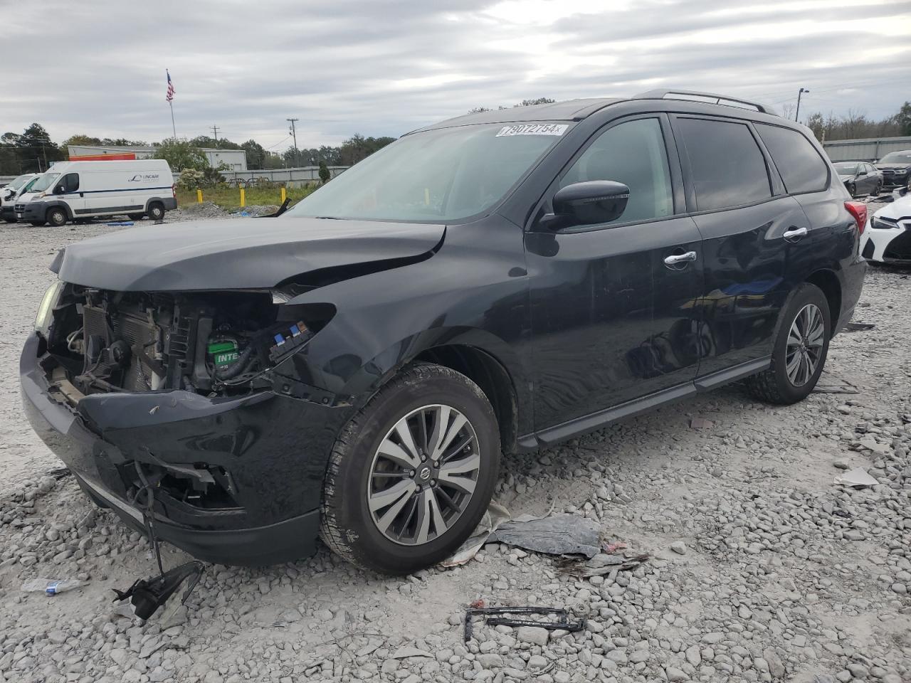 Lot #3021111216 2017 NISSAN PATHFINDER