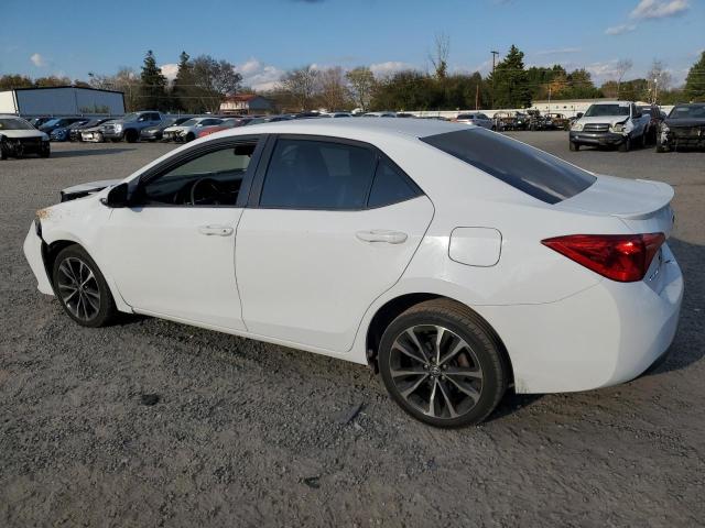 VIN 2T1BURHE7JC978374 2018 TOYOTA COROLLA no.2