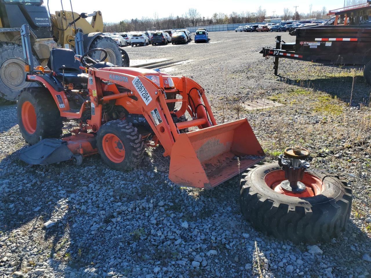 Lot #2979122992 2012 KUTA TRACTOR