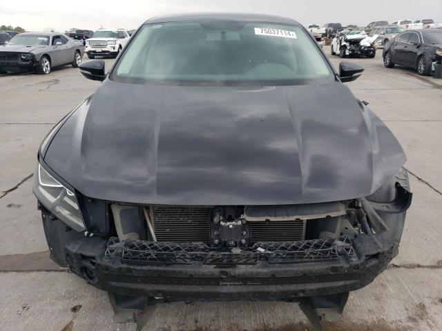 2017 VOLKSWAGEN PASSAT R-L - 1VWDT7A31HC038841