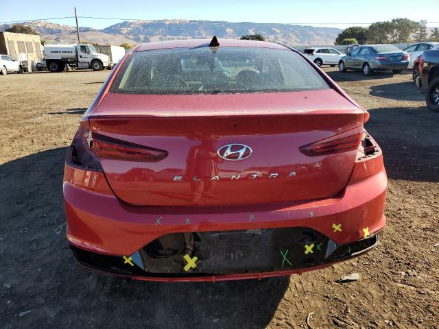 2019 HYUNDAI ELANTRA SE - 5NPD84LF0KH478359