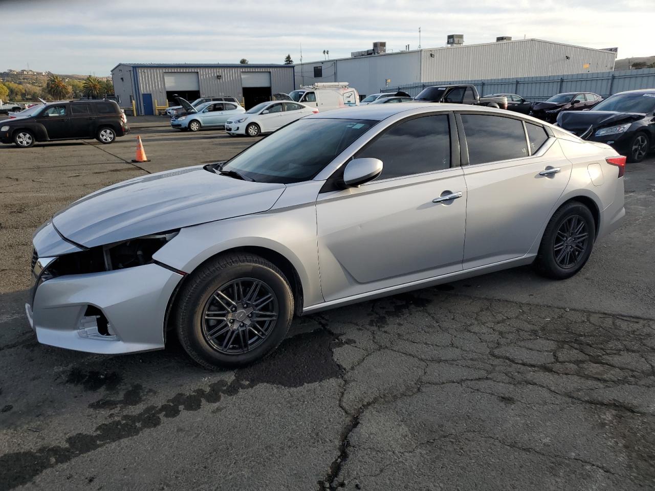 Lot #2994068249 2020 NISSAN ALTIMA S