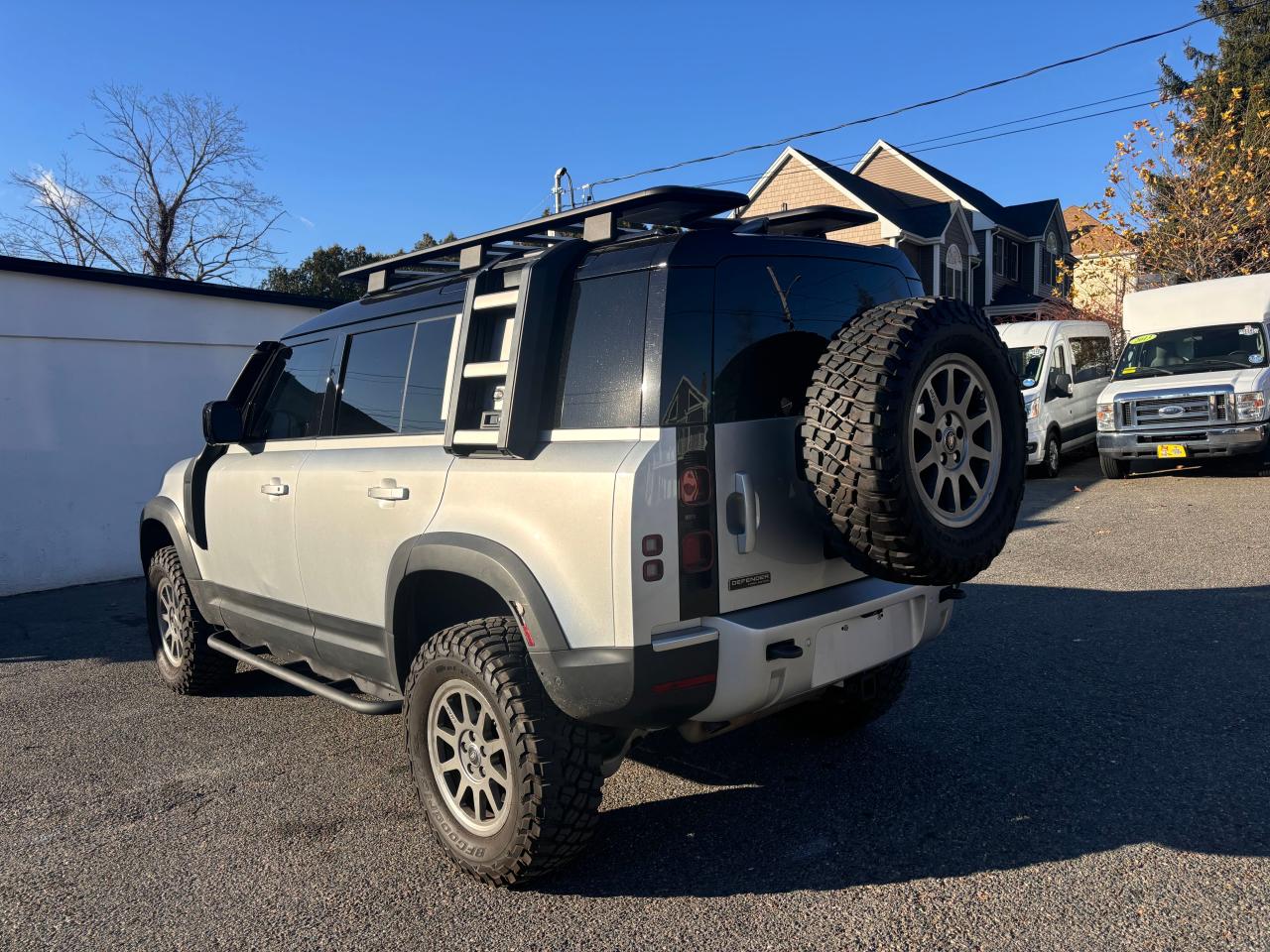 Lot #2986707168 2020 LAND ROVER DEFENDER 1