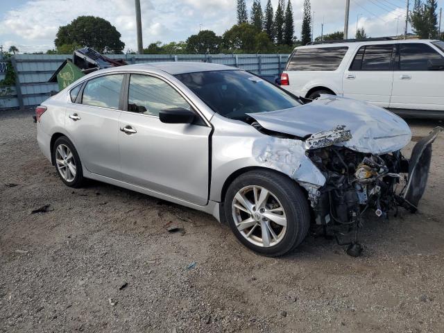 VIN 1N4AL3AP6FC433103 2015 NISSAN ALTIMA no.4