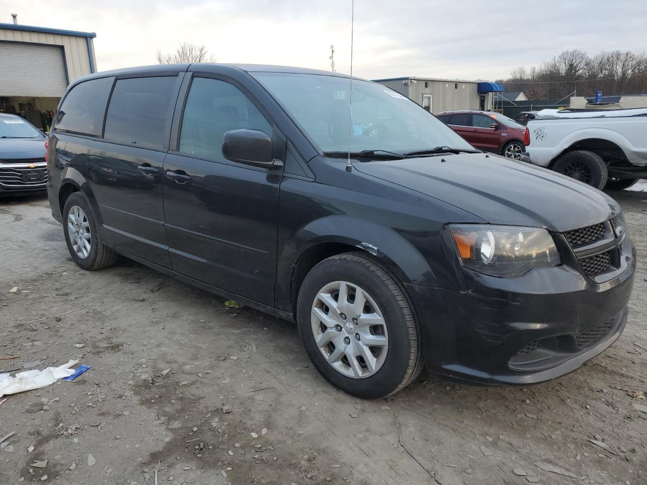 Lot #2978640227 2017 DODGE GRAND CARA