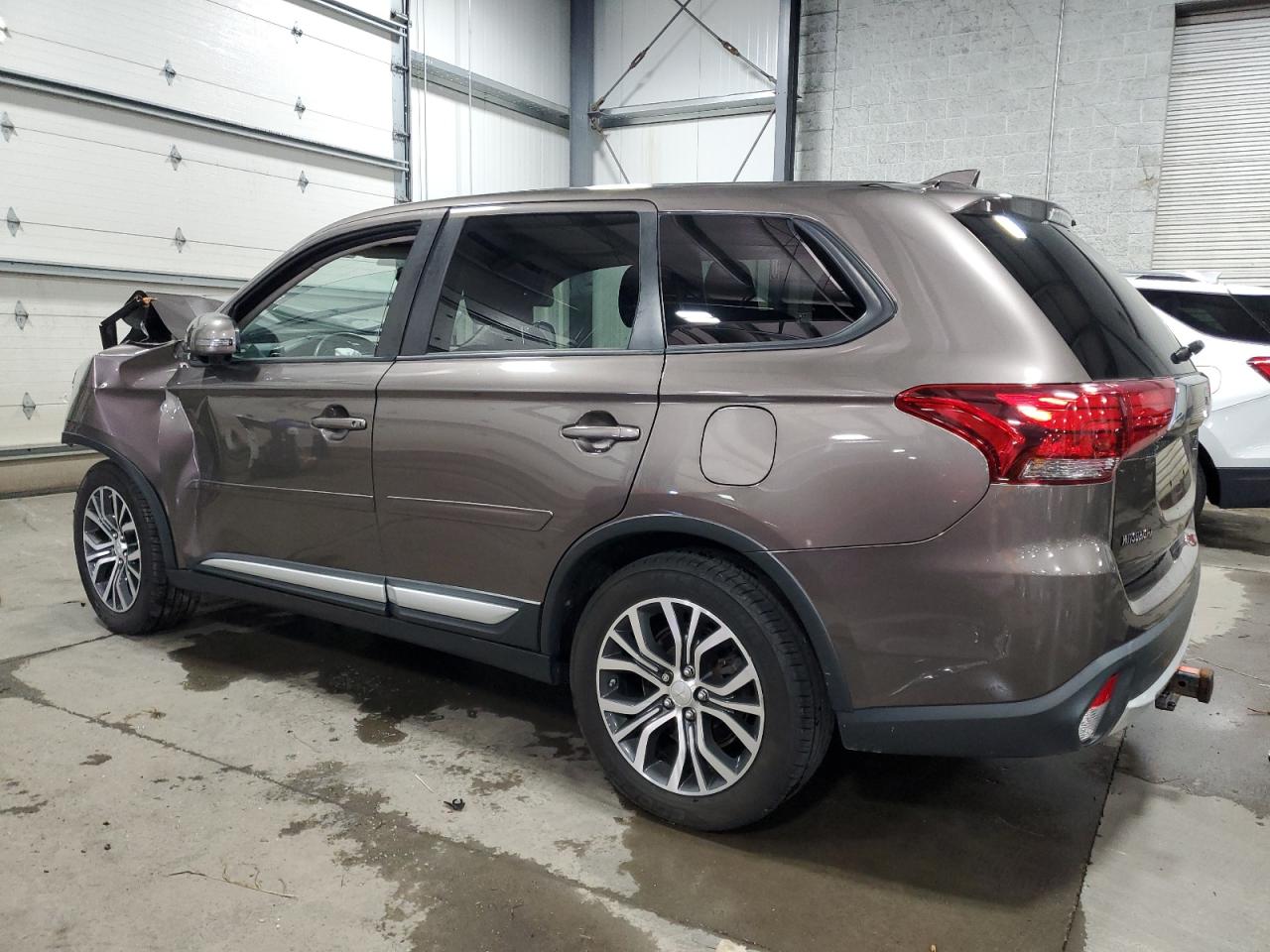 Lot #2979386644 2017 MITSUBISHI OUTLANDER