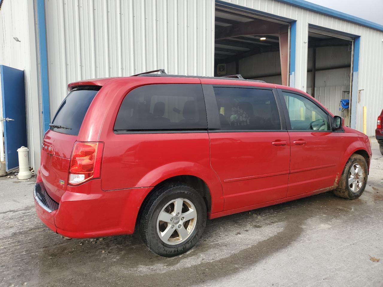 Lot #3024685579 2013 DODGE GRAND CARA