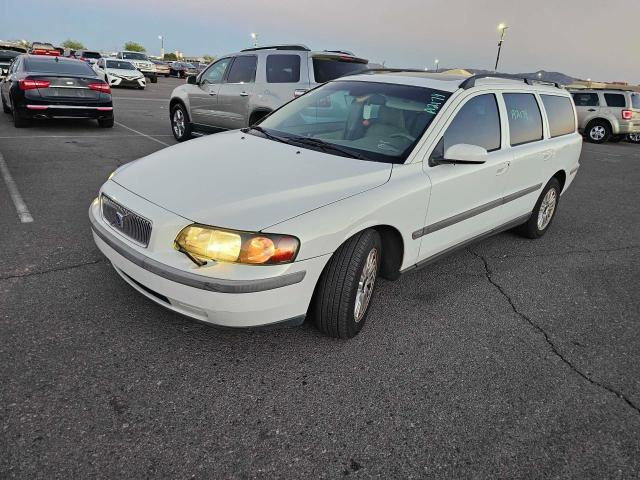 VOLVO V70 2004 white station gas YV1SW61T542396658 photo #1