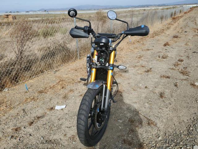 2024 TRIUMPH MOTORCYCLE SCRAMBLER SMTT147Y3RNA16002