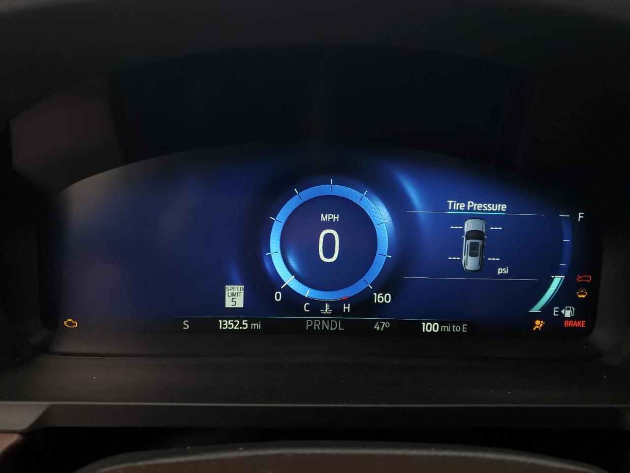 FORD EXPLORER KING RANCH