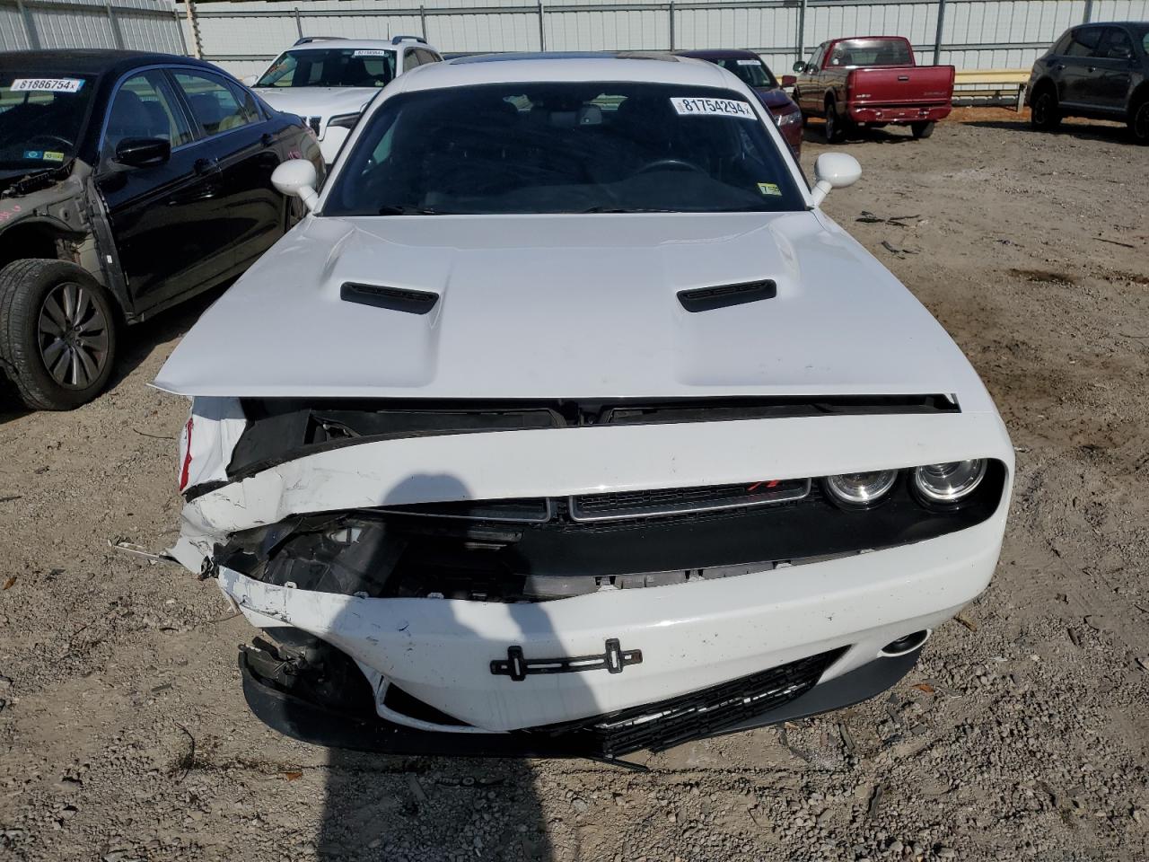 Lot #3027066840 2018 DODGE CHALLENGER