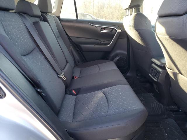 2022 TOYOTA RAV4 XLE - 4T3RWRFV8NU076775