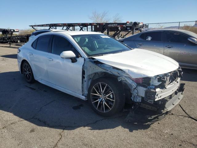 Vin: 4t1g31ak1ru070880, lot: 81584104, toyota camry se night shade 20244
