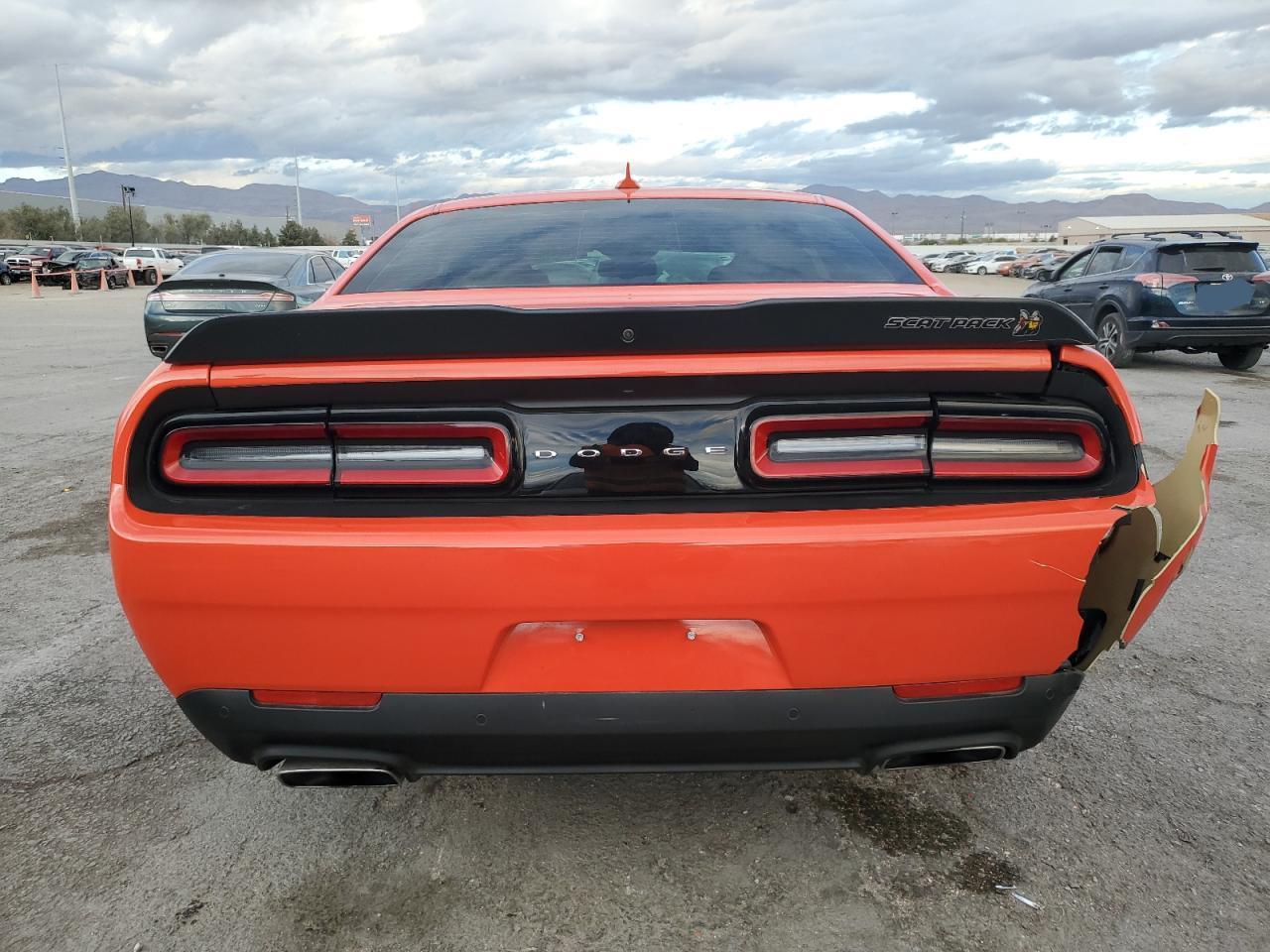 Lot #3027040765 2023 DODGE CHALLENGER