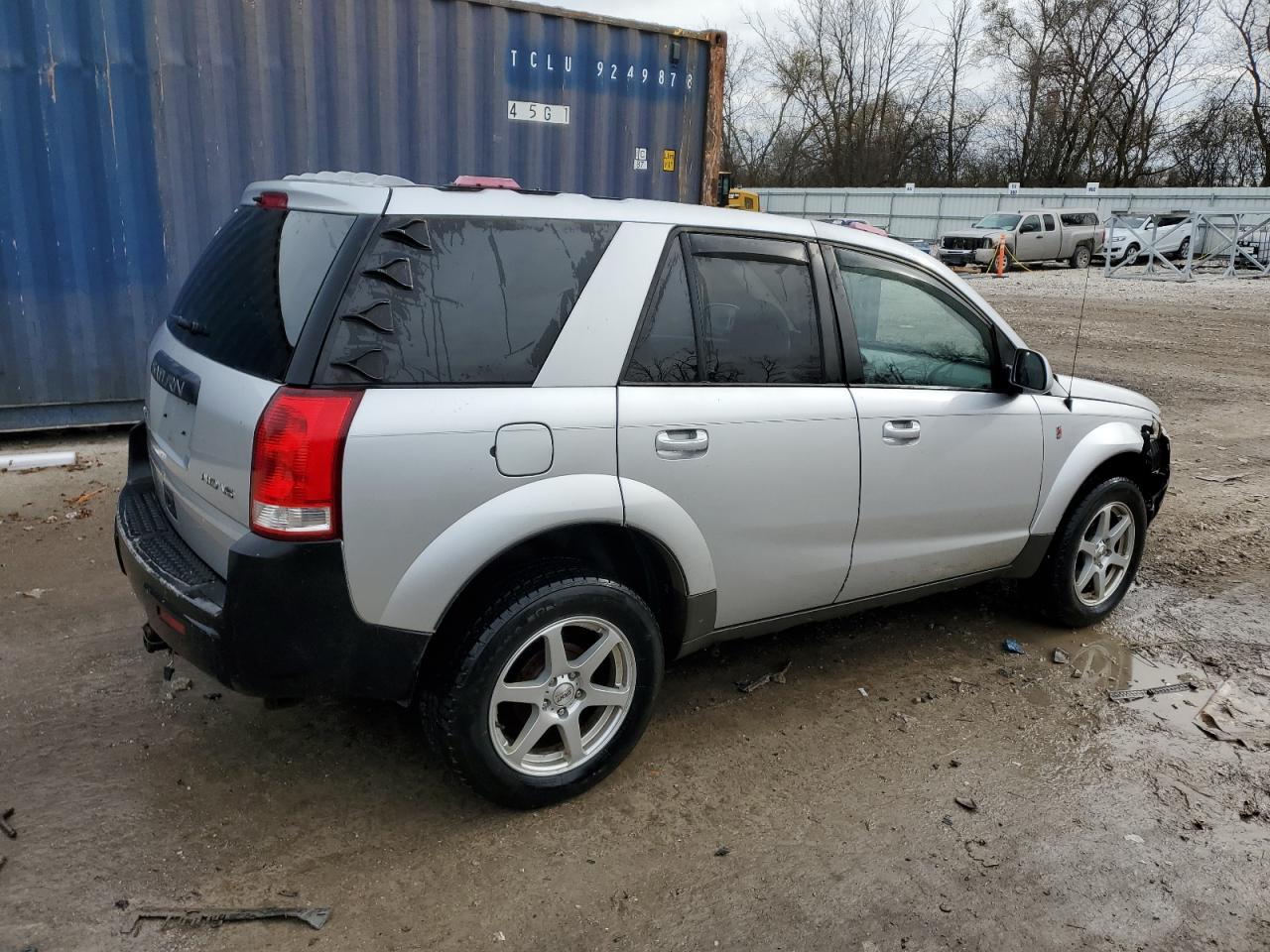 Lot #2989315050 2005 SATURN VUE