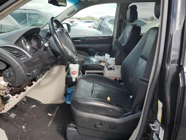 2016 CHRYSLER TOWN & COU - 2C4RC1BGXGR103859