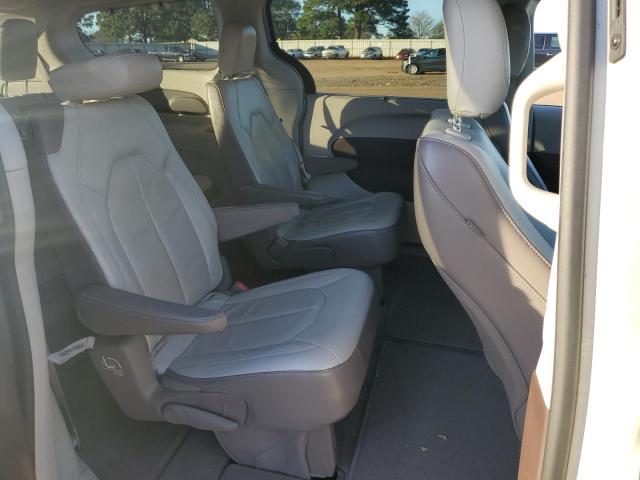 2017 CHRYSLER PACIFICA T - 2C4RC1BG4HR688505