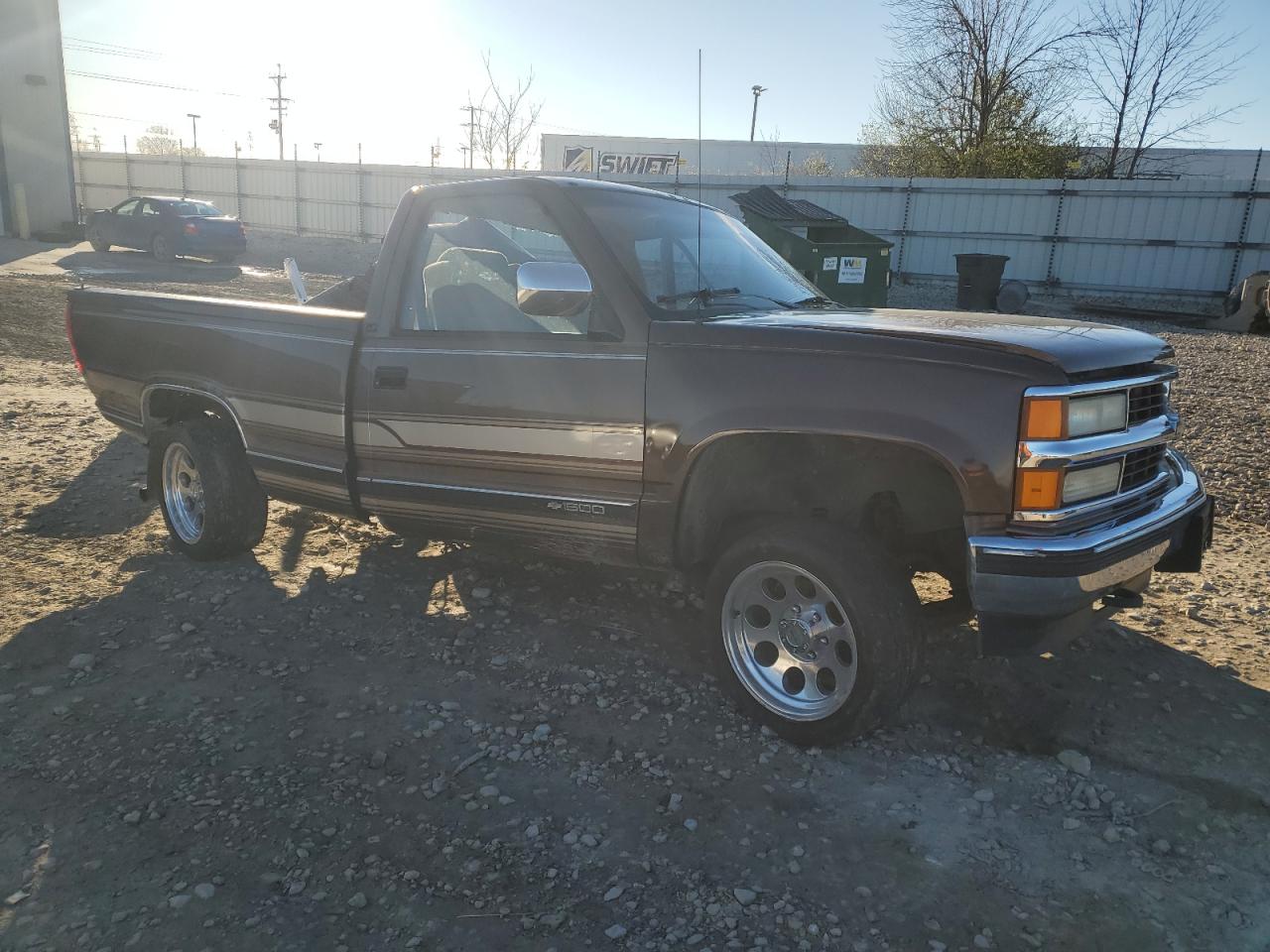 Lot #3029707100 1994 CHEVROLET GMT-400 K1