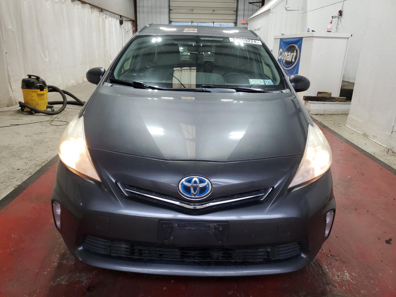 Lot #2979260203 2012 TOYOTA PRIUS V