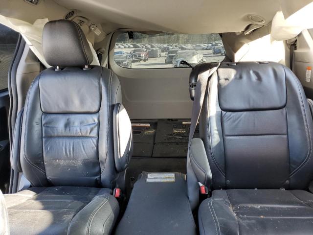 2017 TOYOTA SIENNA SE 5TDXZ3DC5HS825020
