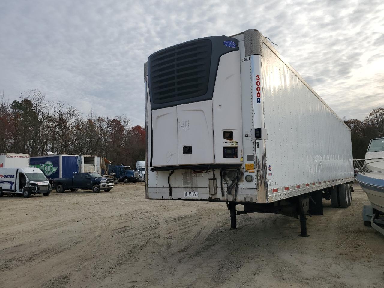 Lot #2996191395 2015 UTILITY TRAILER