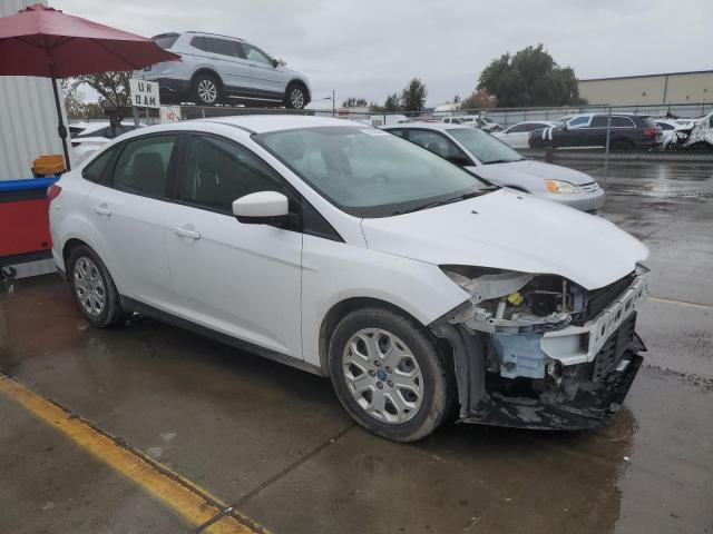 FORD FOCUS SE 2012 white  gas 1FAHP3F29CL217385 photo #4