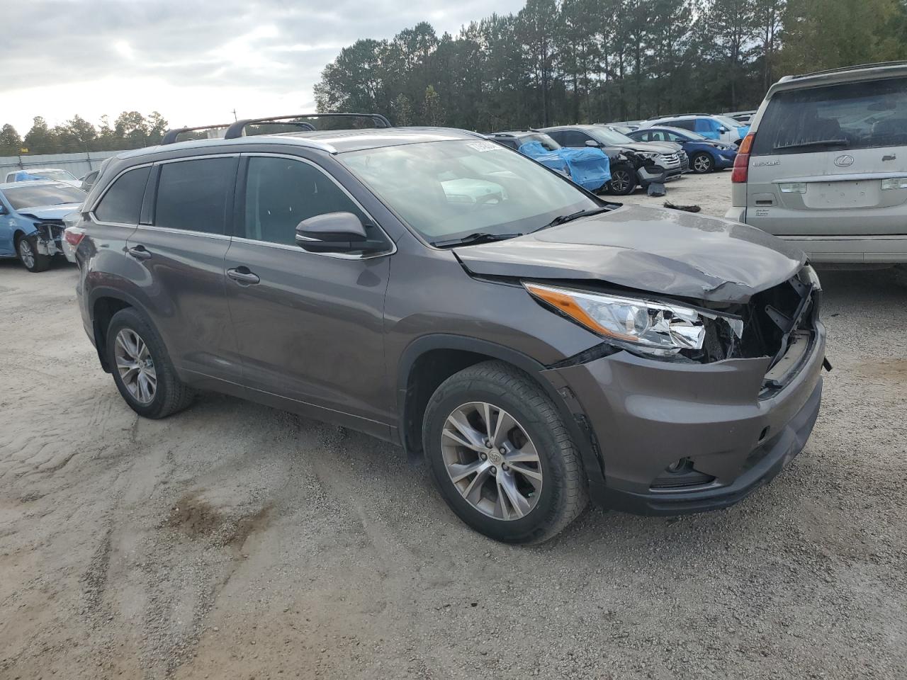 Lot #2955161794 2015 TOYOTA HIGHLANDER