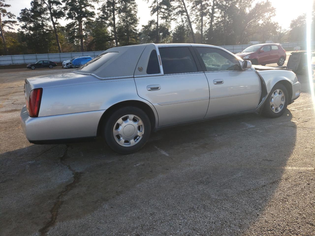 Lot #3030622100 2000 CADILLAC DEVILLE