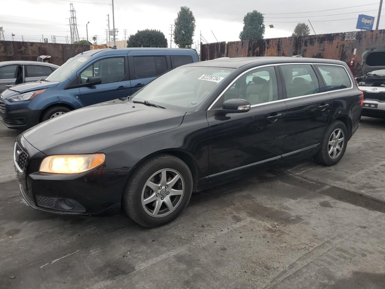 Lot #3048389740 2009 VOLVO V70 3.2