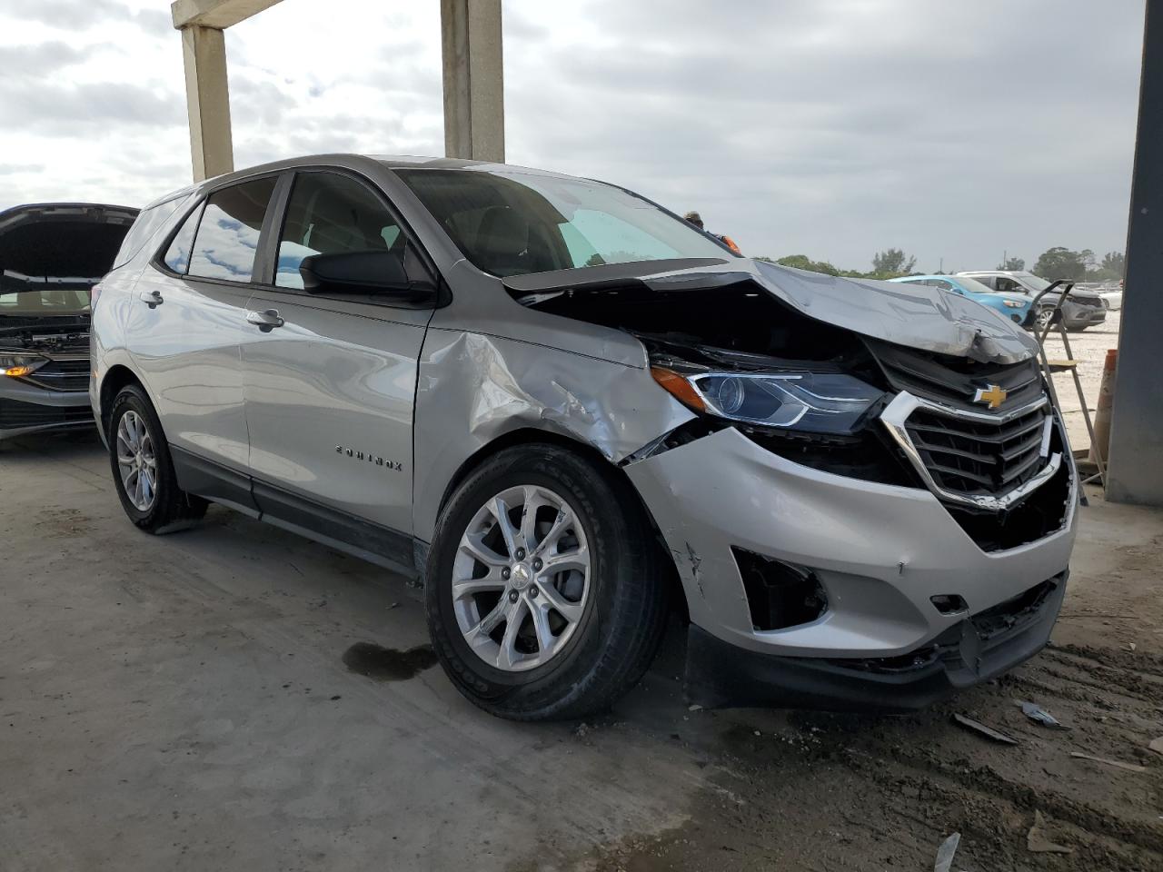 Lot #2989197658 2020 CHEVROLET EQUINOX LS