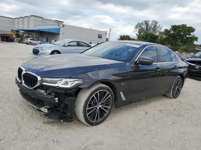 2022 BMW 530E #2981365656