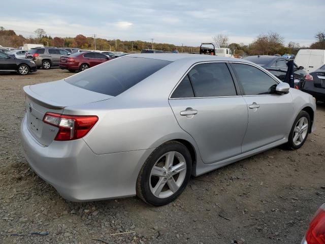 VIN 4T1BF1FK2EU417136 2014 Toyota Camry, L no.3