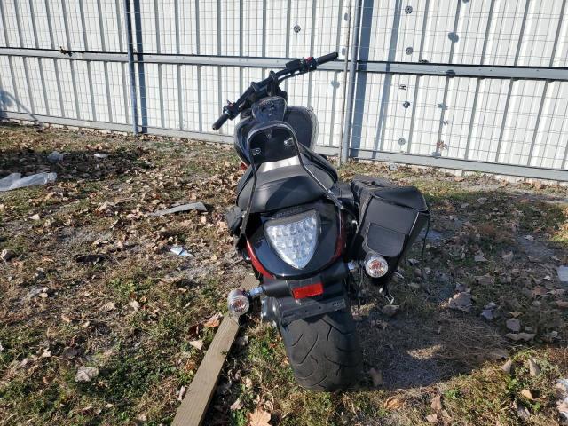 2019 SUZUKI VZR1800 JS1VY53A3K7100274