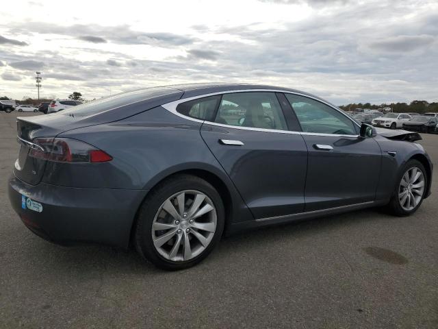 Vin: 5yjsa1e14hf195384, lot: 78435364, tesla model s 20173