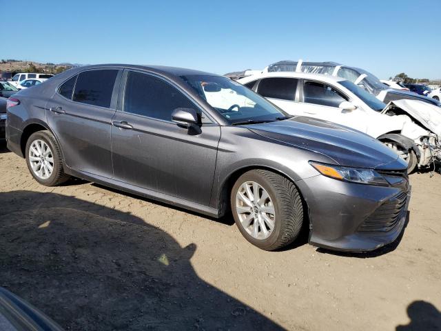 VIN 4T1B11HK4JU557436 2018 Toyota Camry, L no.4