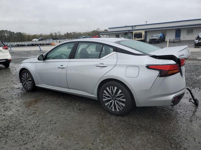 2023 NISSAN 210 1N4BL4DV5PN374782