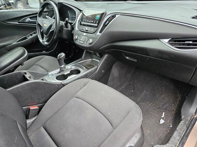 2018 CHEVROLET MALIBU LT - 1G1ZD5ST0JF217118