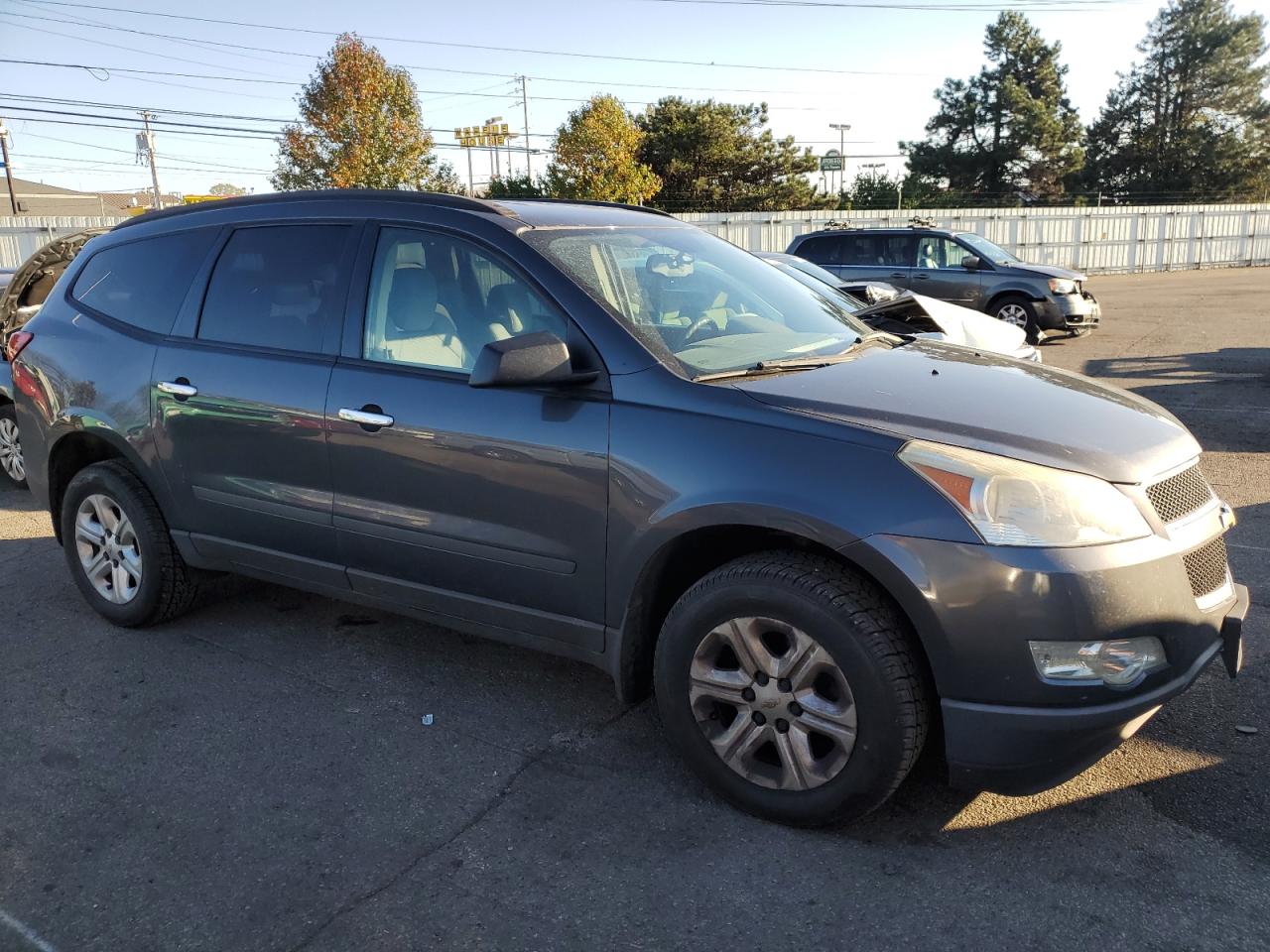 Lot #2991506872 2011 CHEVROLET TRAVERSE L